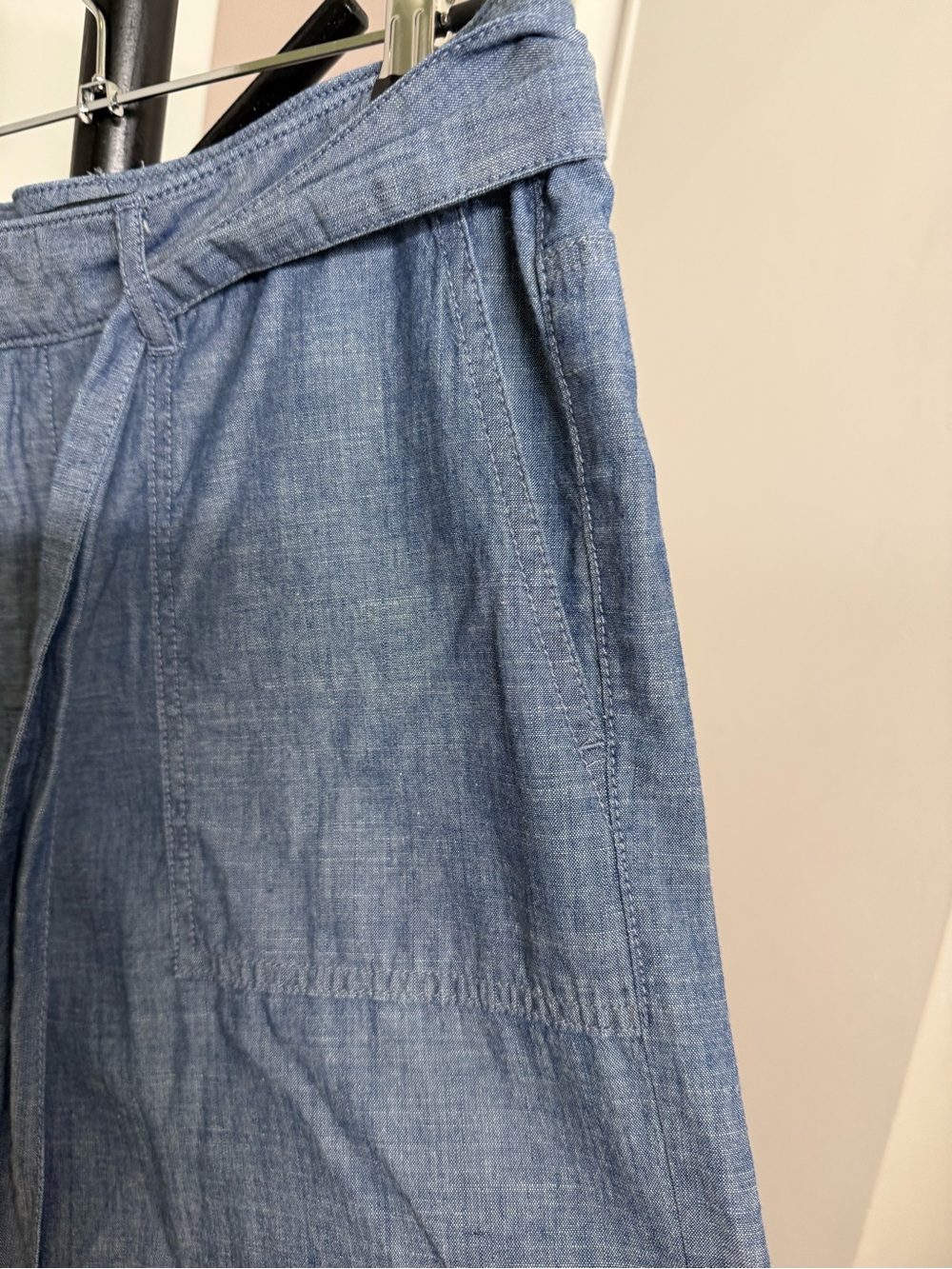 Banana Republic Chambray Wide Leg 100% Cotton Pants, size 6 - Picture 5 of 13